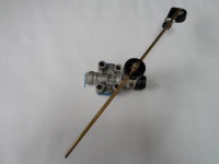 客車空氣懸掛高度閥Control valve Air Suspension Valve 4640060110 4640024410 4614238 4615000 4640060010 10530598 230542115 33066 1325337A 4640060020 1325337R